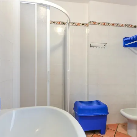 Sulla Di Apartment *